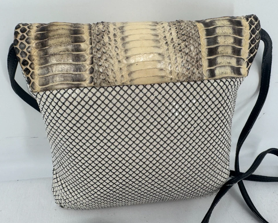 Bolso de hombro vintage Whiting And Davis de malla metálica marfil piel de serpiente Foto 4 de 4