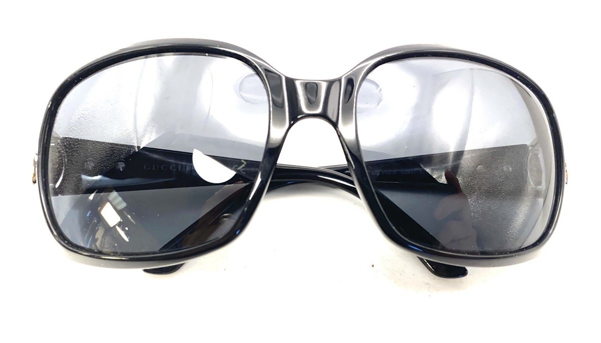 Gucci GG 3132/S D28JJ Black Oversized Sunglasses Frames 57-18 125