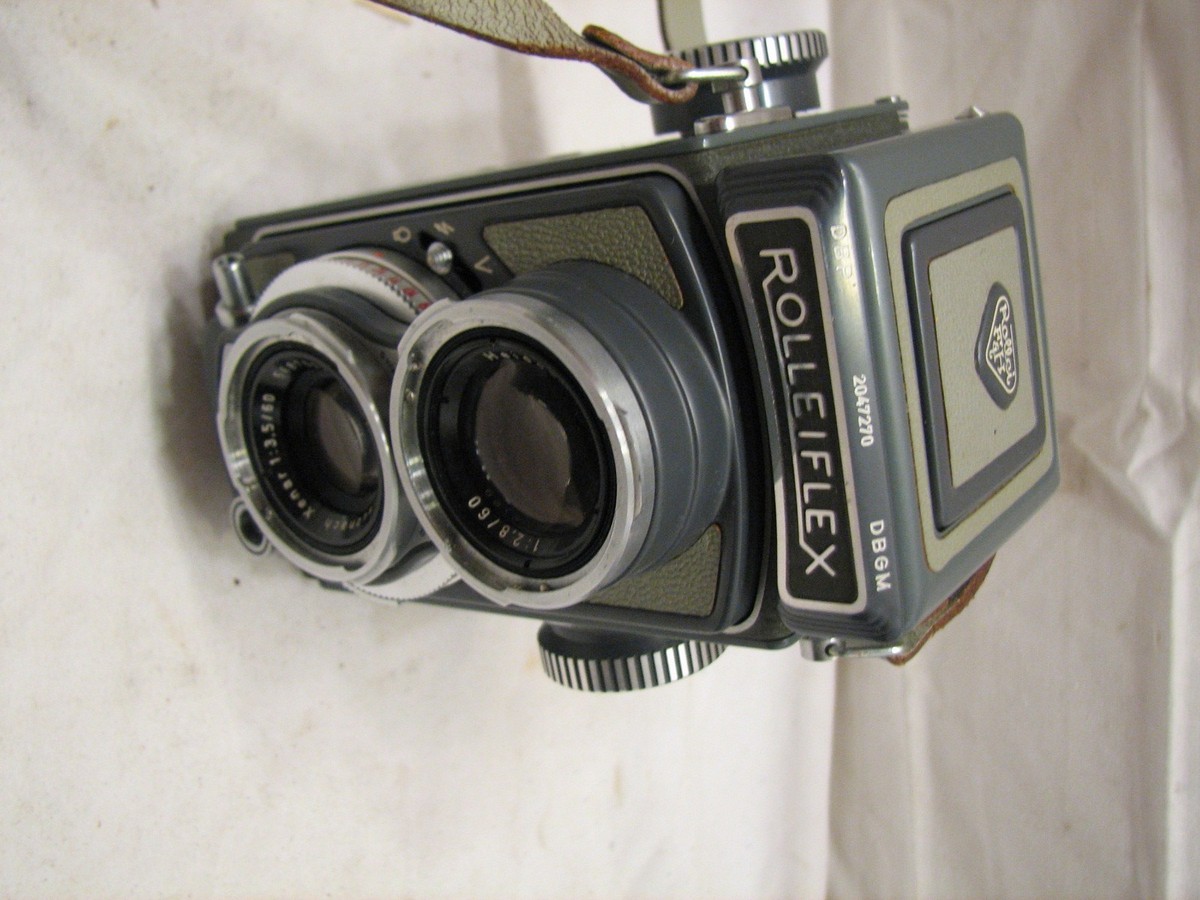 Vintage Baby Rolleiflex K5 TLR Camera w/Case Schneider Xenar Lens