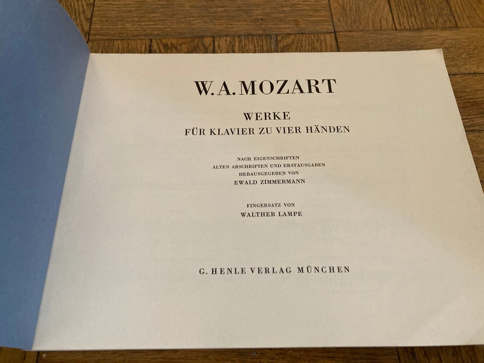 Lot of 2 Henle Sheet Music Books, Mozart & Schubert Work for Piano for two Hands - Image 3 of 4