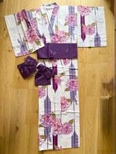 Yukata with knotted obi, cotton linen, hydrangea pattern