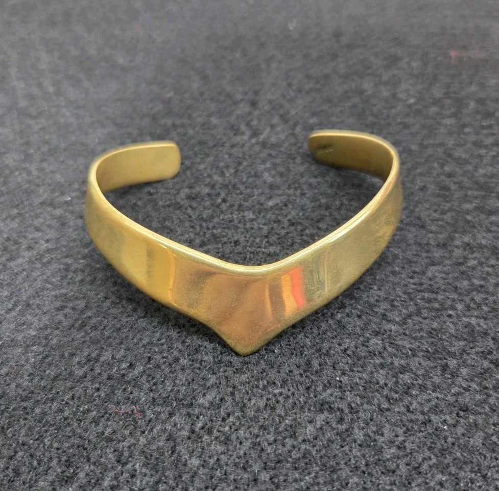 Vintage V-Shape Solid Brass Open Cuff Bracelet Me… - image 1