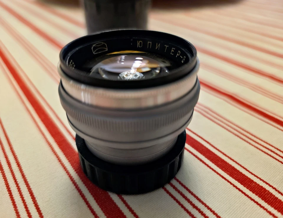 JUPITER-3 Soviet Lens Copy Sonnar Red "P" 1 : 1,5 F = 5 cm Contax-Mount - Bild 3 von 4