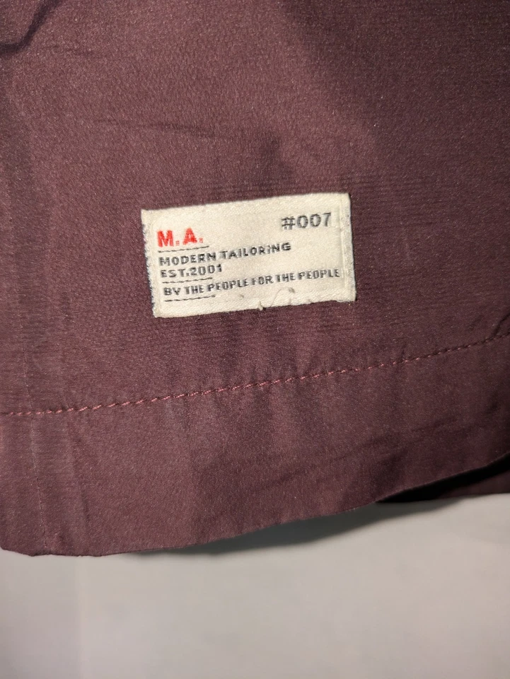 Chaqueta impermeable MA Modern Tailoring x parka técnica borgoña M no disponible Foto 4 de 4