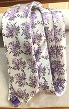 Guthrie And Valentine 100% Silk Lavender lilac Floral Tie