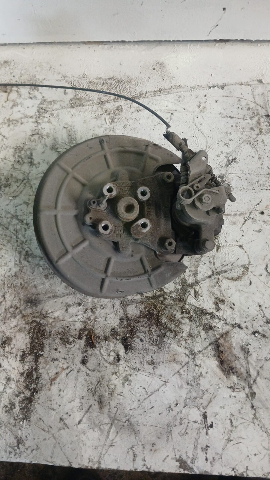 MOZZO POSTERIORE DESTRO PER FIAT 500 L Living (13>16)