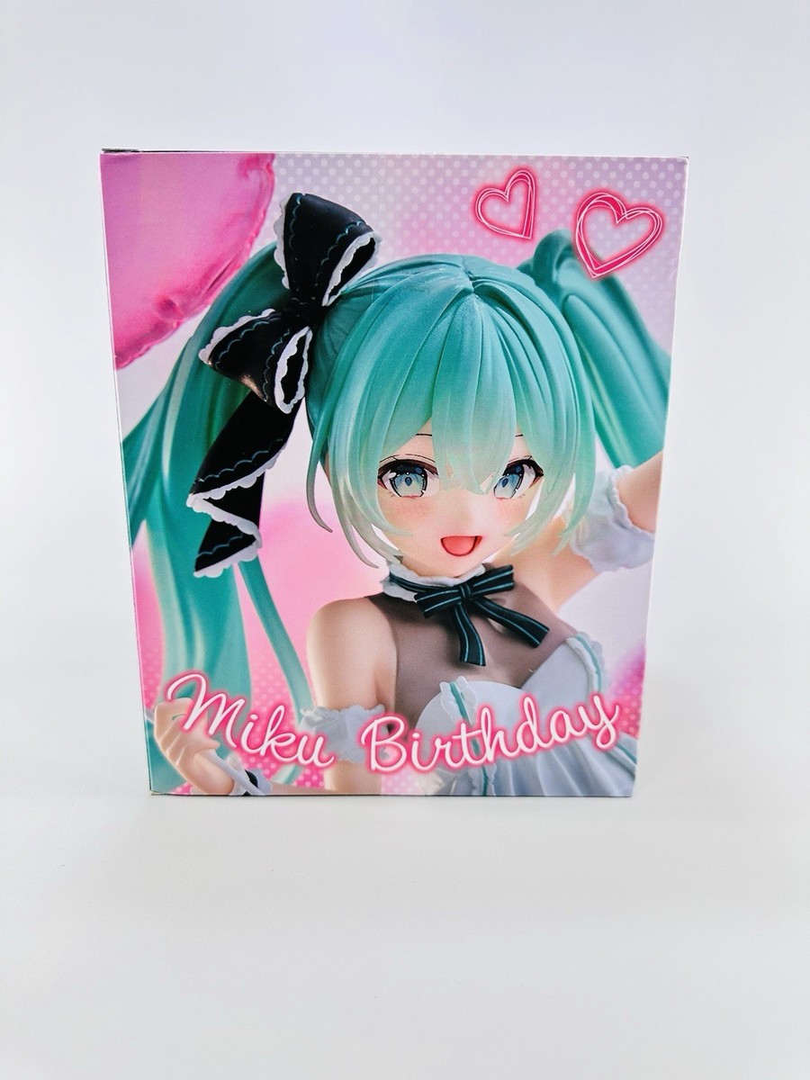 Hatsune Miku Birthday 2025 AMP + Figure – Party Ver. TAITO NY