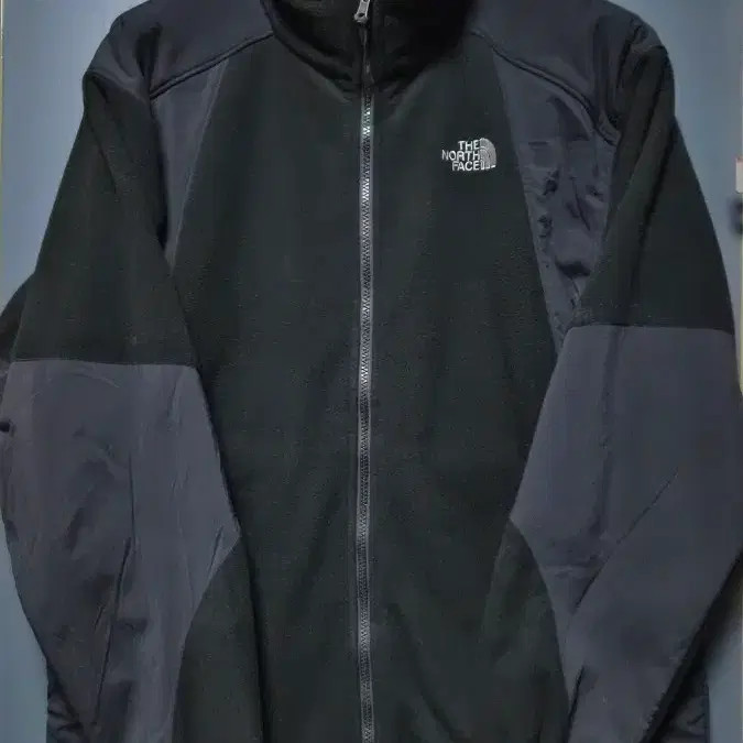 North Face Black Poloiss Full Zip Jacket - XL, Gently Used