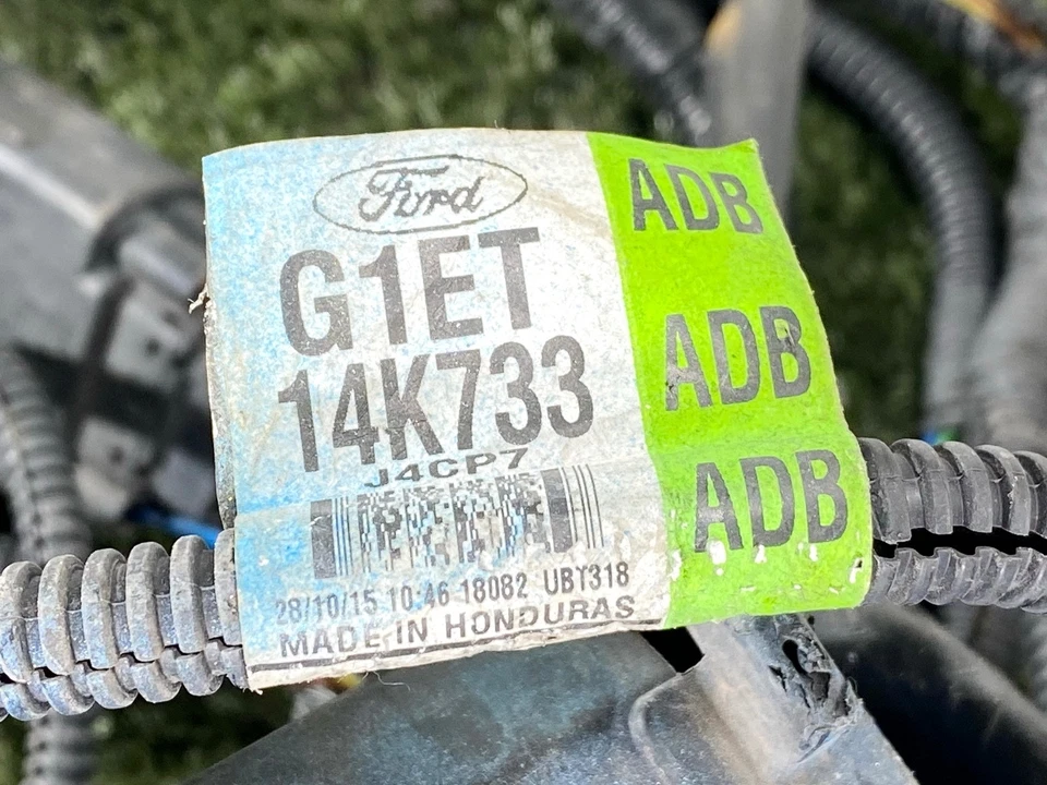 16-18 FORD FOCUS 2.0L COMPARTIMENTO DO MOTOR FIO CHICOTE DE FIOS TEAR COM CAIXA DE FUSÍVEIS FABRICANTE DE EQUIPAMENTO ORIGINAL - Imagem 2 de 4