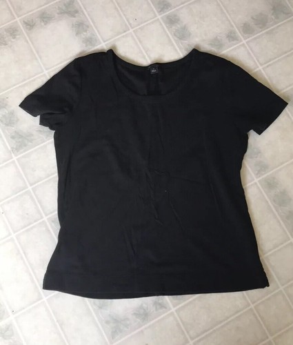Ann Taylor Solid Black Tee Size small 