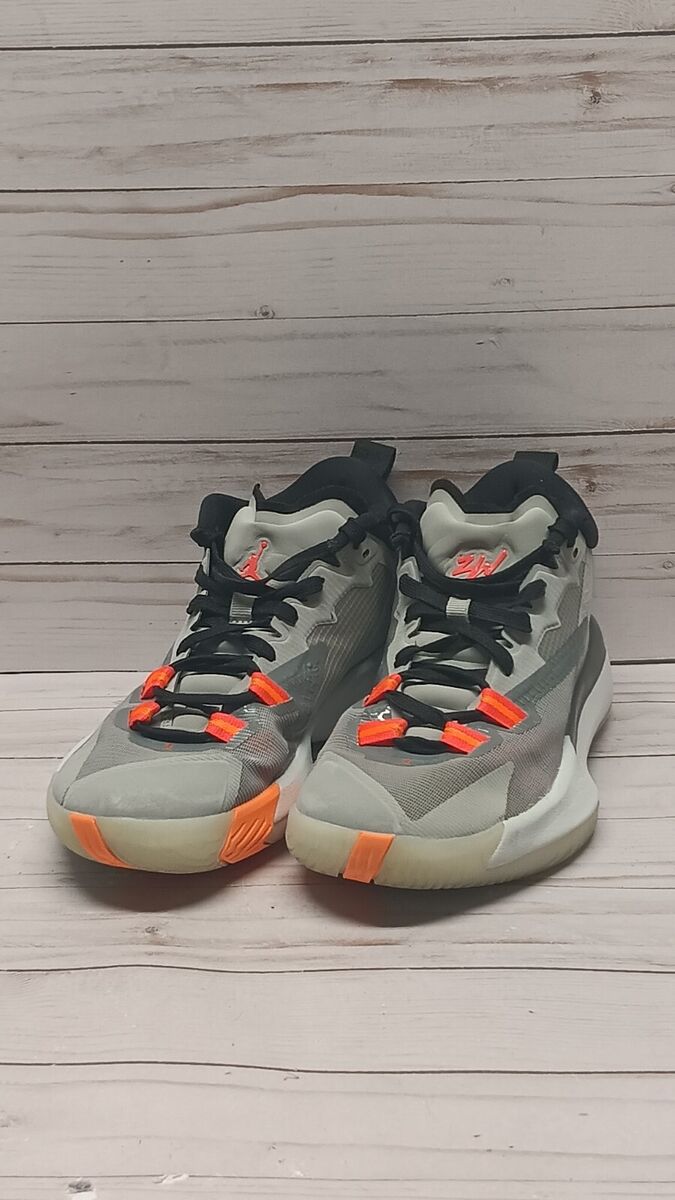 Size 7 (GS) - Jordan Zion 1 Low Light Smoke Grey for sale Size 7 (GS) - Jordan Zion 1 Low Light Smoke Grey for sale