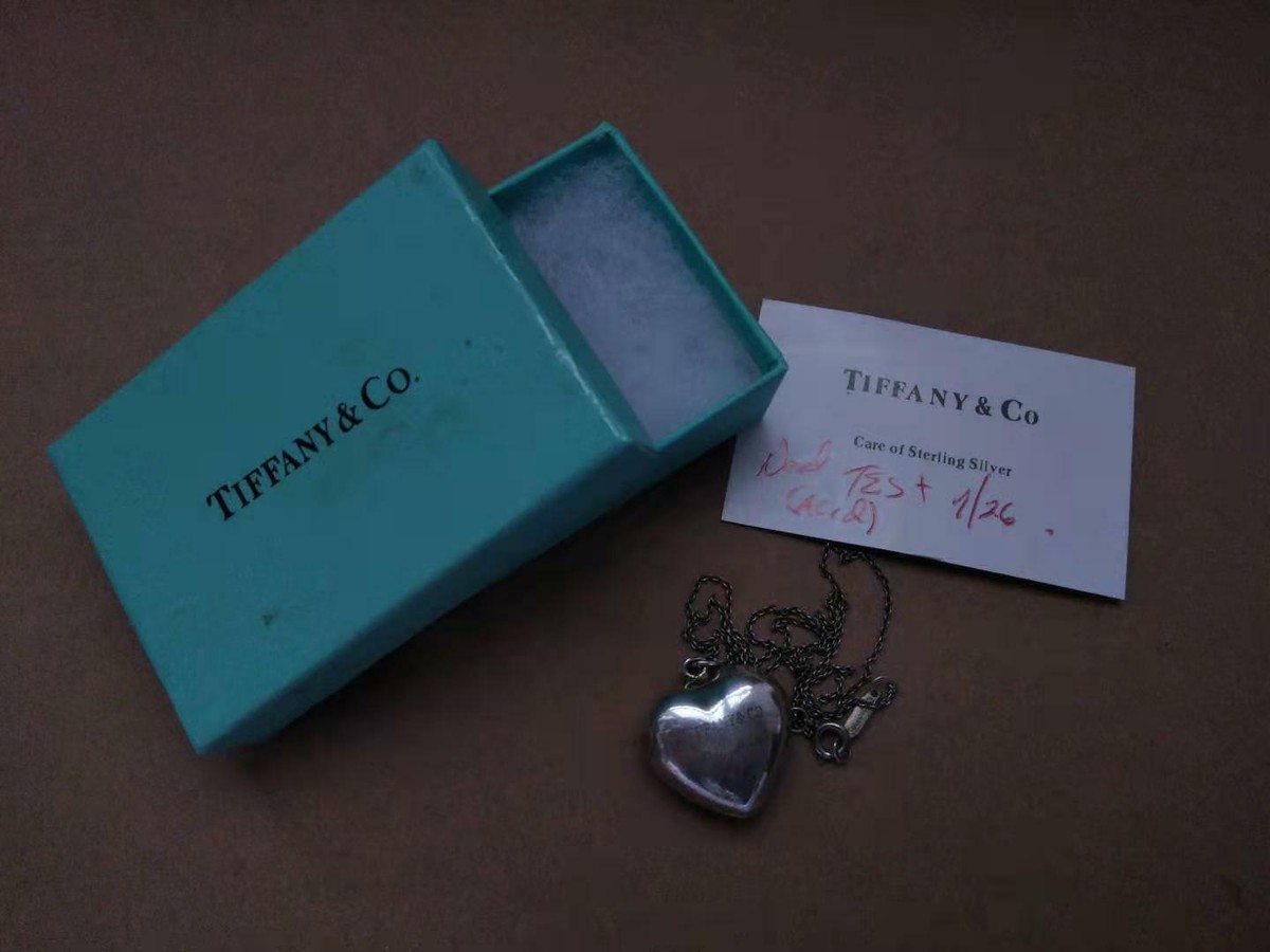 Tiffany & Co. 925 Sterling silver Puffy heart necklace, Italy | eBay