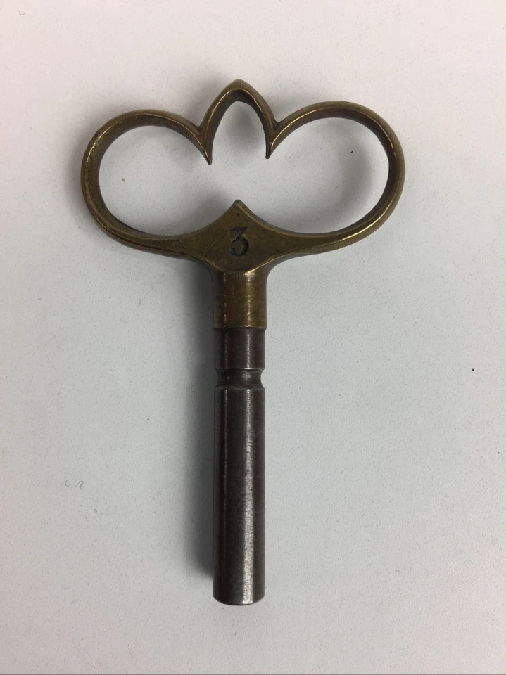 8 x vintage clock winding keys - brass, steel - Garant - variety of sizes - Image 3 of 4