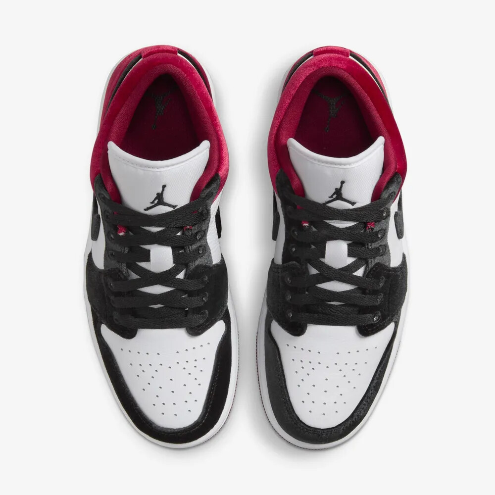 Nike Women's Air Jordan 1 Low SE Nike Women's Air Jordan 1 Low SE