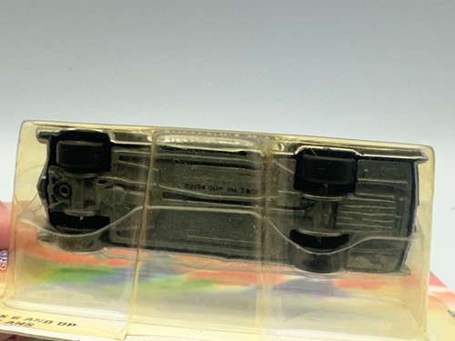 Johnny Lightning Grateful Dead 1966 Cadillac Hearse, Black, 1:64, NIB - Picture 10 of 11