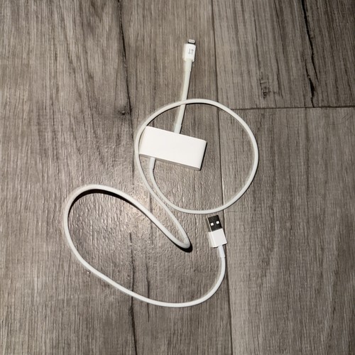 Used SNR Cable Serial Number Reader for Iphone (MFI-Certified)