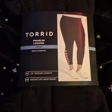 Torrid Premium Black Crop Leggings with Diamond Shale Cutout Detail 3X