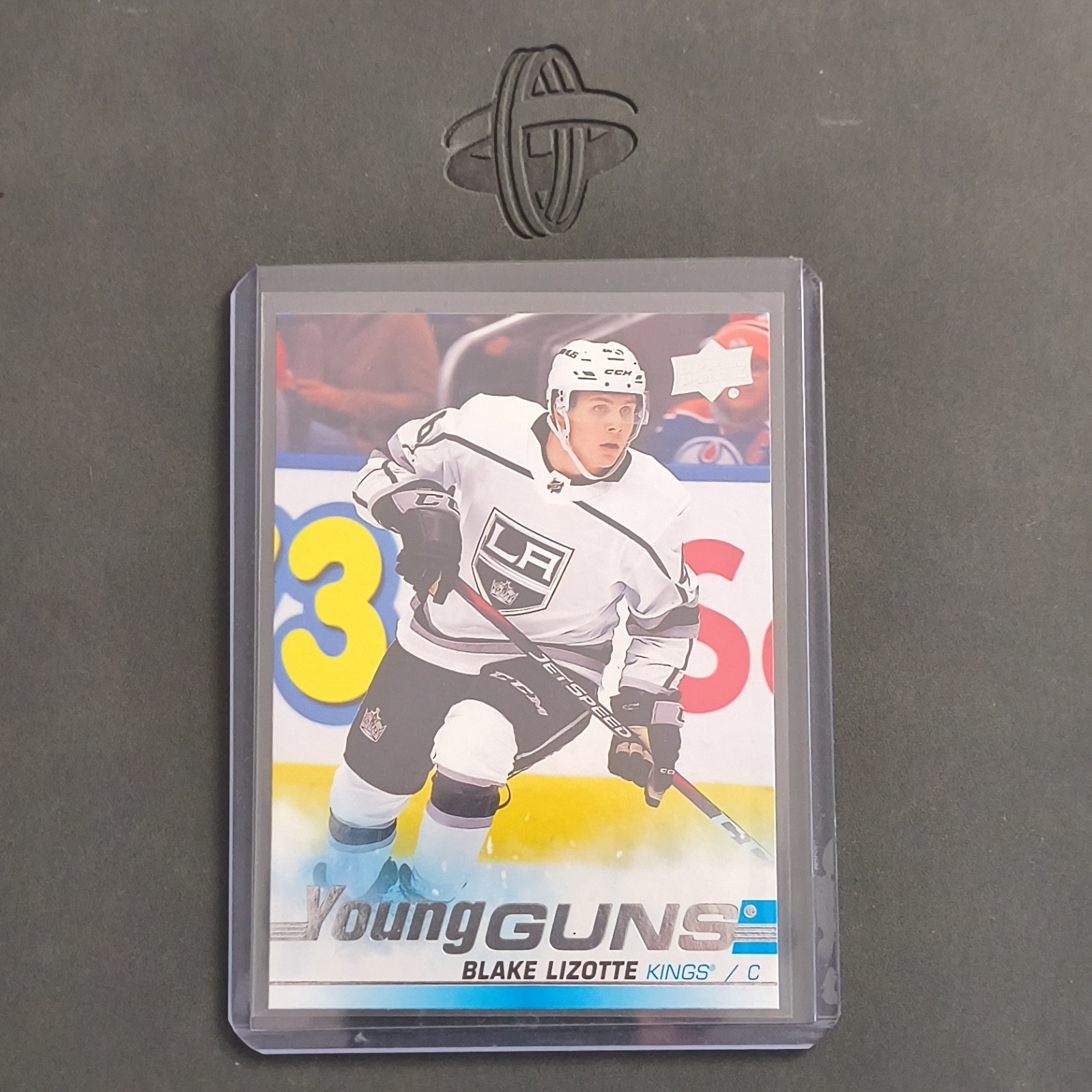 2019-20 Upper Deck Young Guns Blake Lizotte #202 Rookie (RC) Kings