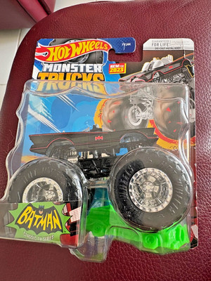 Hot wheels monster Truck Batman Classic TV Series  1/'64 Diecast