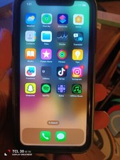 Apple iPhone 11 - 128 GB - Black Gray Metro 