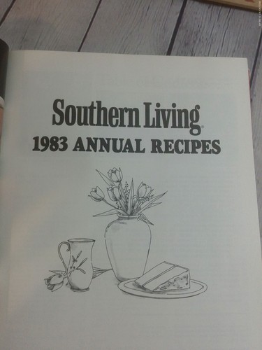Libro di cucina annuale ricette Southing Living 1983 - Foto 4 di 7