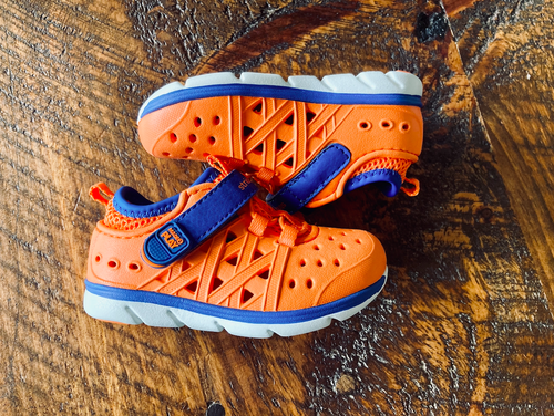 stride rite phibian size 2