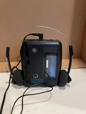 General Electric GE 3-5463A Stereo Cassette Player W/ Earphone WORKING WALKMAN