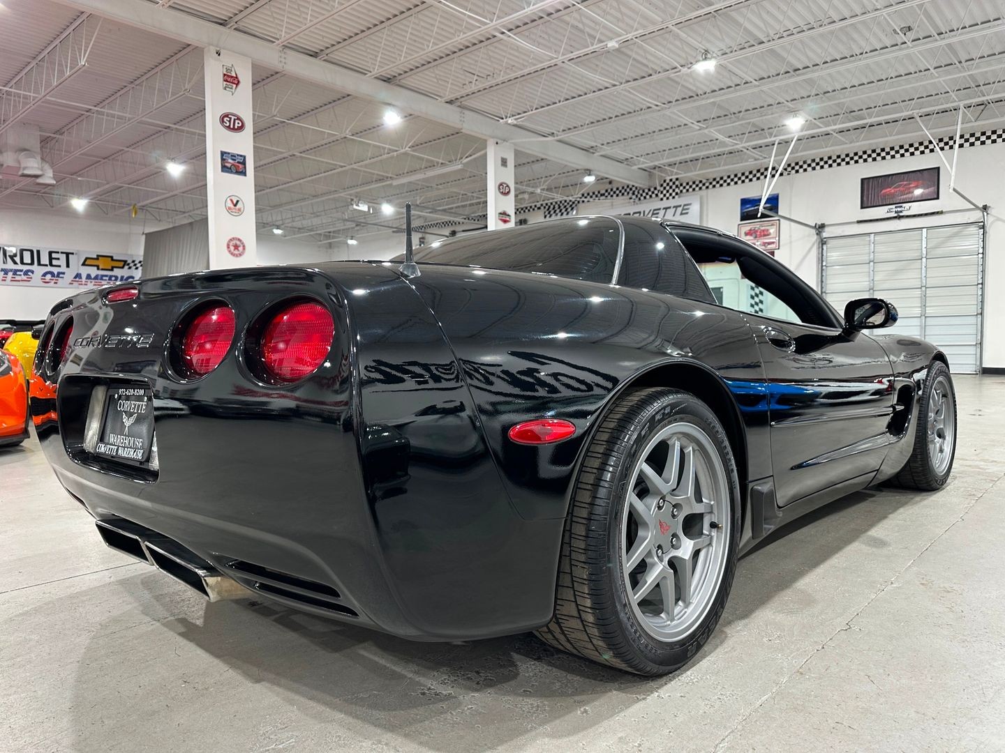 2004 [41U] Black Chevrolet Corvette   | C5 Corvette Photo 4