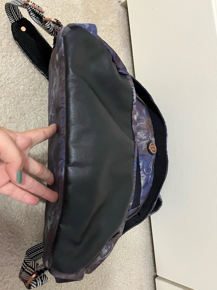 Mochila Lululemon Pack To Reality Exploded Moody Mirage Earl Grey Alberta Lake Foto 4 de 4