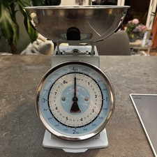 Typhoon Weighing Scales  Retro Blue Vintage