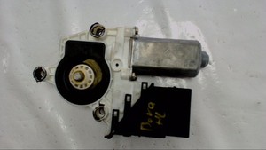 VW Bora 1.6 1 J Fensterhebermotor  L 1J5839729G 16559