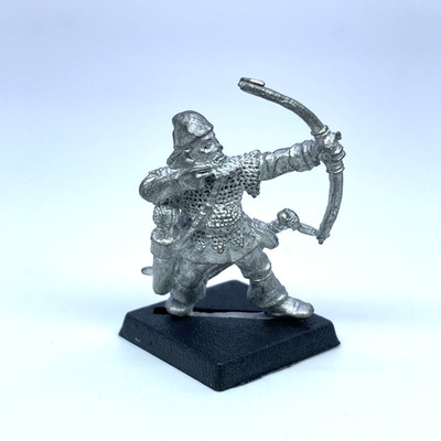 Bretonnia Archer - 1985 Citadel Warhammer Fantasy / Old World Metal X5194