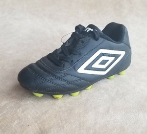 umbro cleats youth