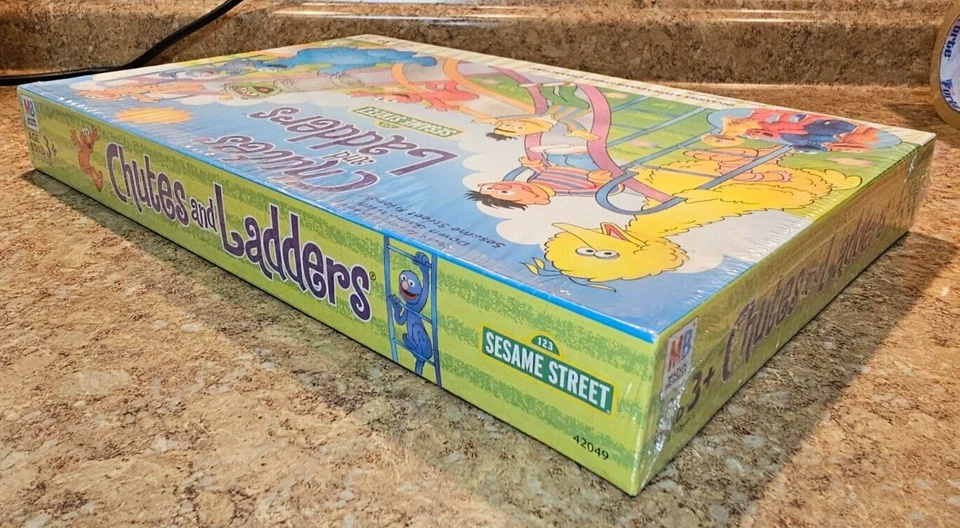 Chutes and Ladders Sesame Street Edition Milton Bradley 2004 New Factory Sealed - Image 3 of 4
