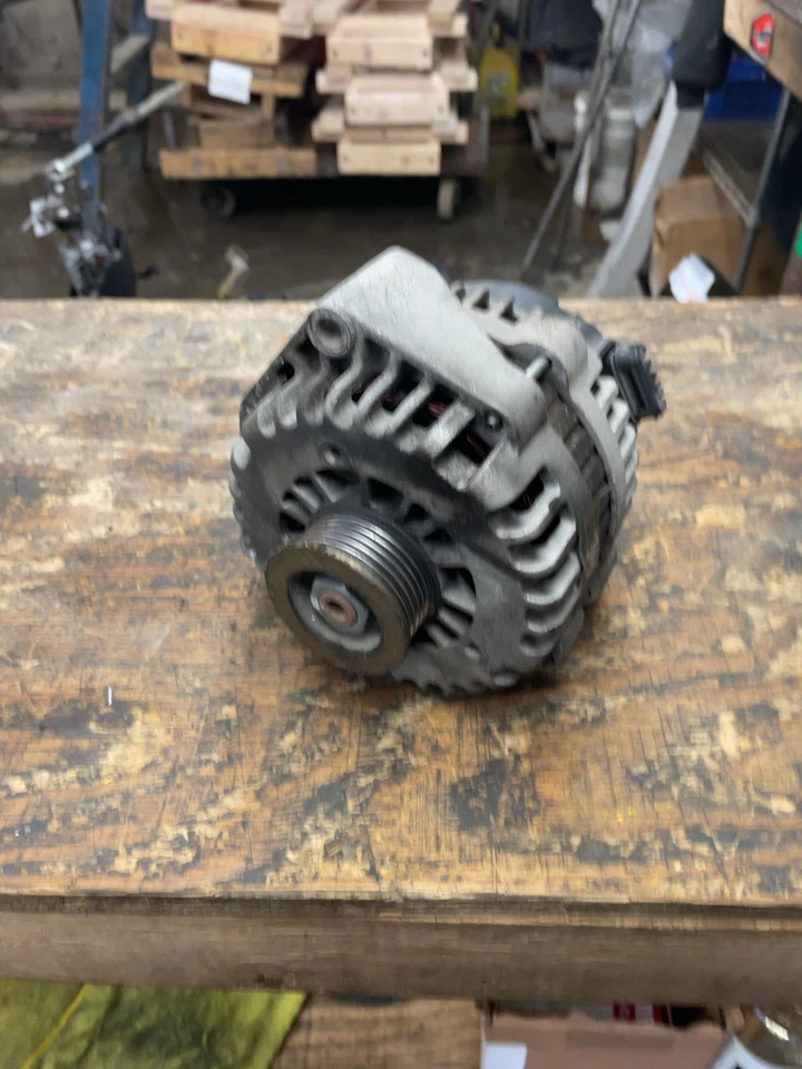 Alternador SUBURBAN 1500 03 04 Foto 2 de 3