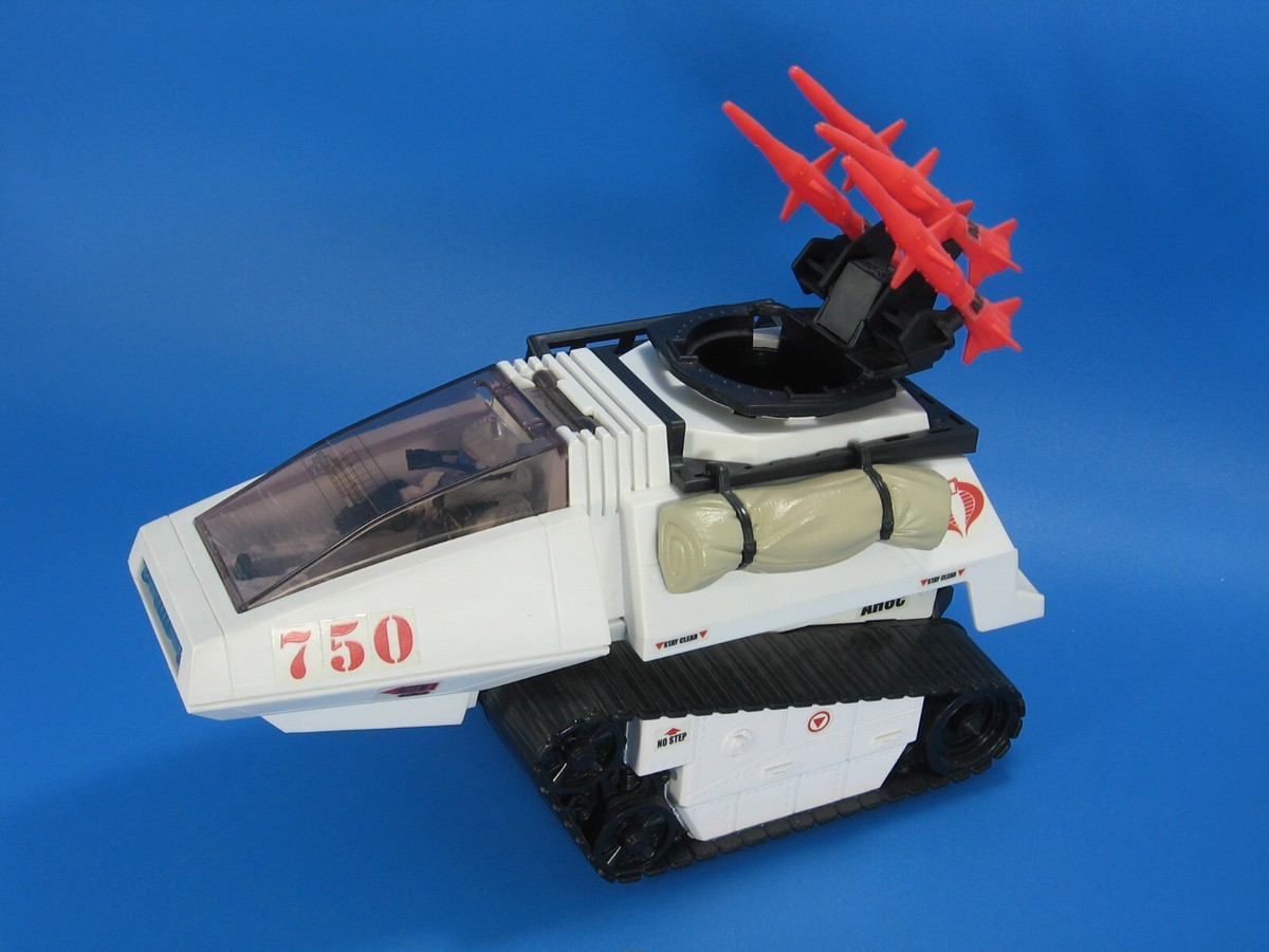GI Joe Cobra Arctic HISS Tank Vehicle 2008 Driver 4