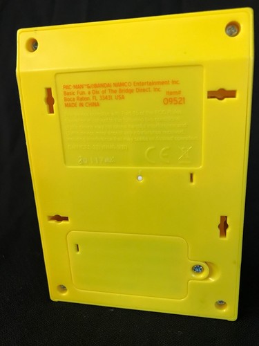 PAC-MAN Classic Electronic Mini Arcade Handheld Game RETRO - 09521 – works! - Picture 3 of 7
