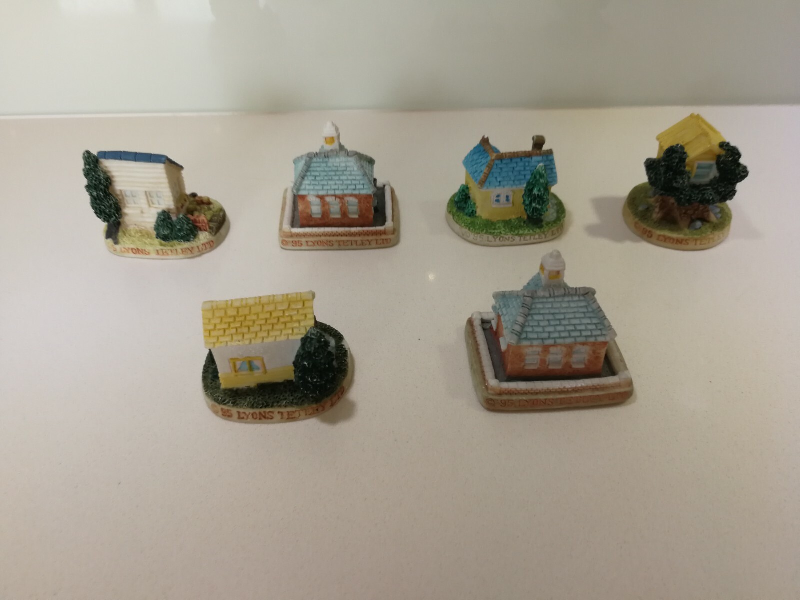 6 Lyons Tetley Tea Collectable Miniature Houses From 1995 eBay