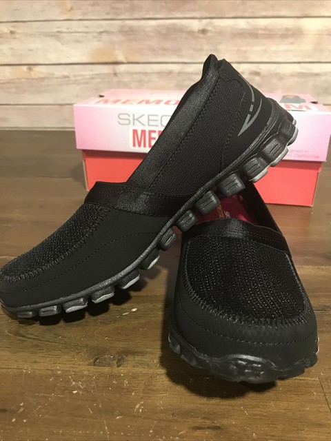 skechers wide width womens sandals