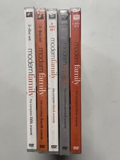 MODERN FAMILY COMPLETE SEASONS 1-5 Dvd Lot