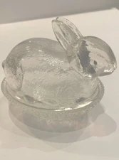 Vintage LE Smith Clear Glass Rabbit on a Nest Covered Candy Trinket Dish 4" Tall