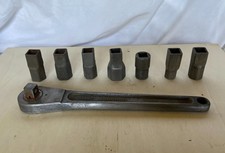Vintage 1920s Snap On No 7 Ratchet 12 Drive With Seven Sockets Vintage 1920s Snap On No 7 Ratchet 12 Drive With Seven Sockets