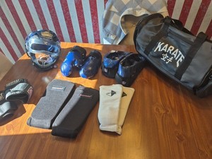 Kid's Karate Gear And Bag - MMA, Martial Arts, Kid's Medium Size