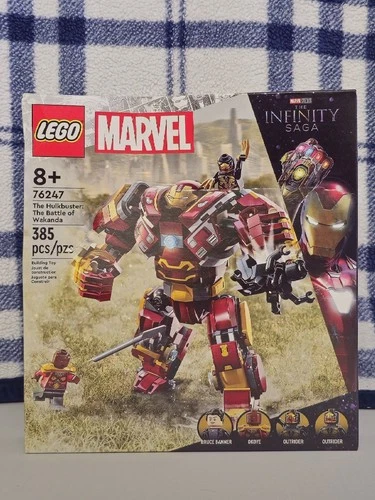 LEGO Marvel The Hulkbuster: The Battle of Wakanda (76247)  NEW SEALED