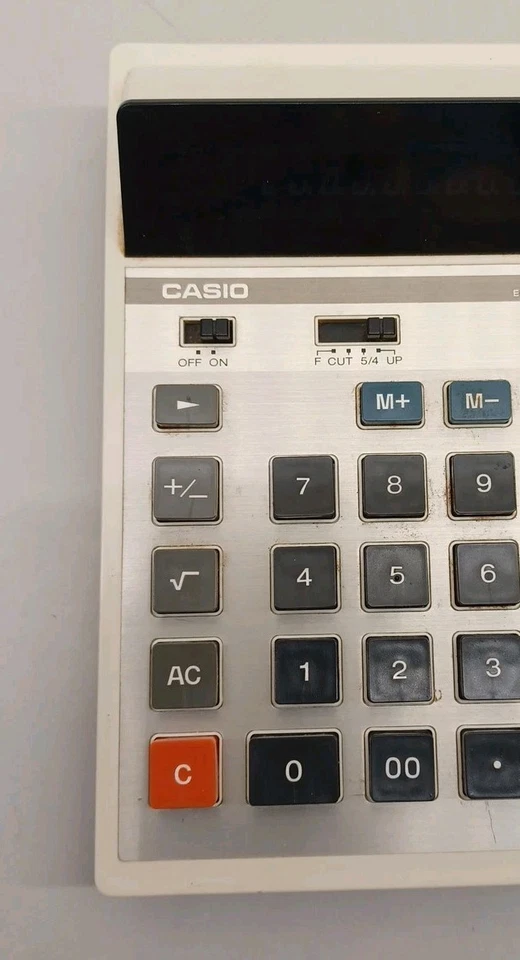Vintage Casio S-1 Desktop Electronic Calculator Made in Japan  - Image 2 of 4
