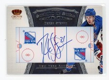 2012-13 Rookie Anthology Crown Royale Scratching the Surface Derek Stepan Auto
