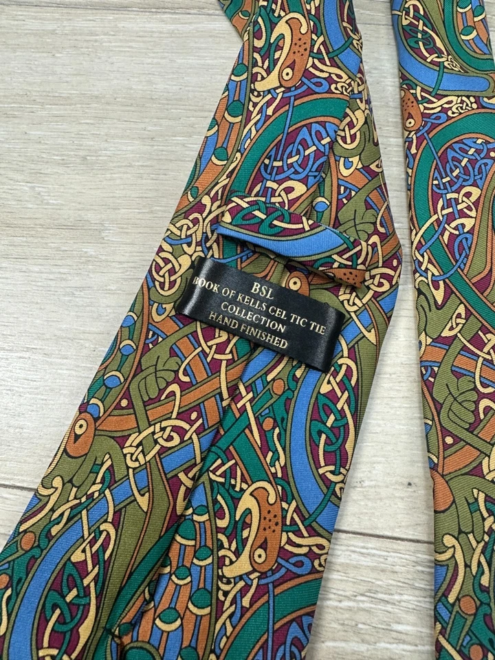 BSL Ireland Celtic Necktie Tie Book of Kells Cel Tic Tie Collection 60" x 4" - Image 2 of 3