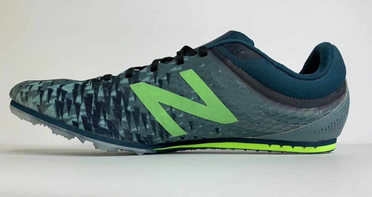 Size spikes sale for track