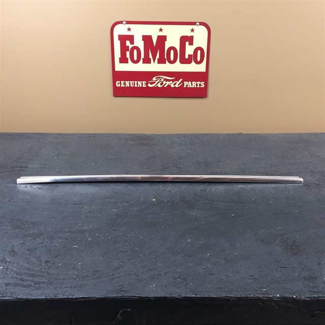 Nos 1970 Ford F100 Ranger Truck Lh Bed Rocker Moulding D0tz 9929077 B