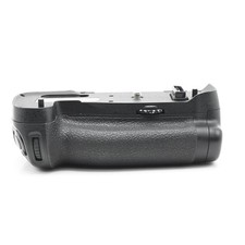 Nikon MB-D17 Multi Power Battery Pack for Nikon D500 667